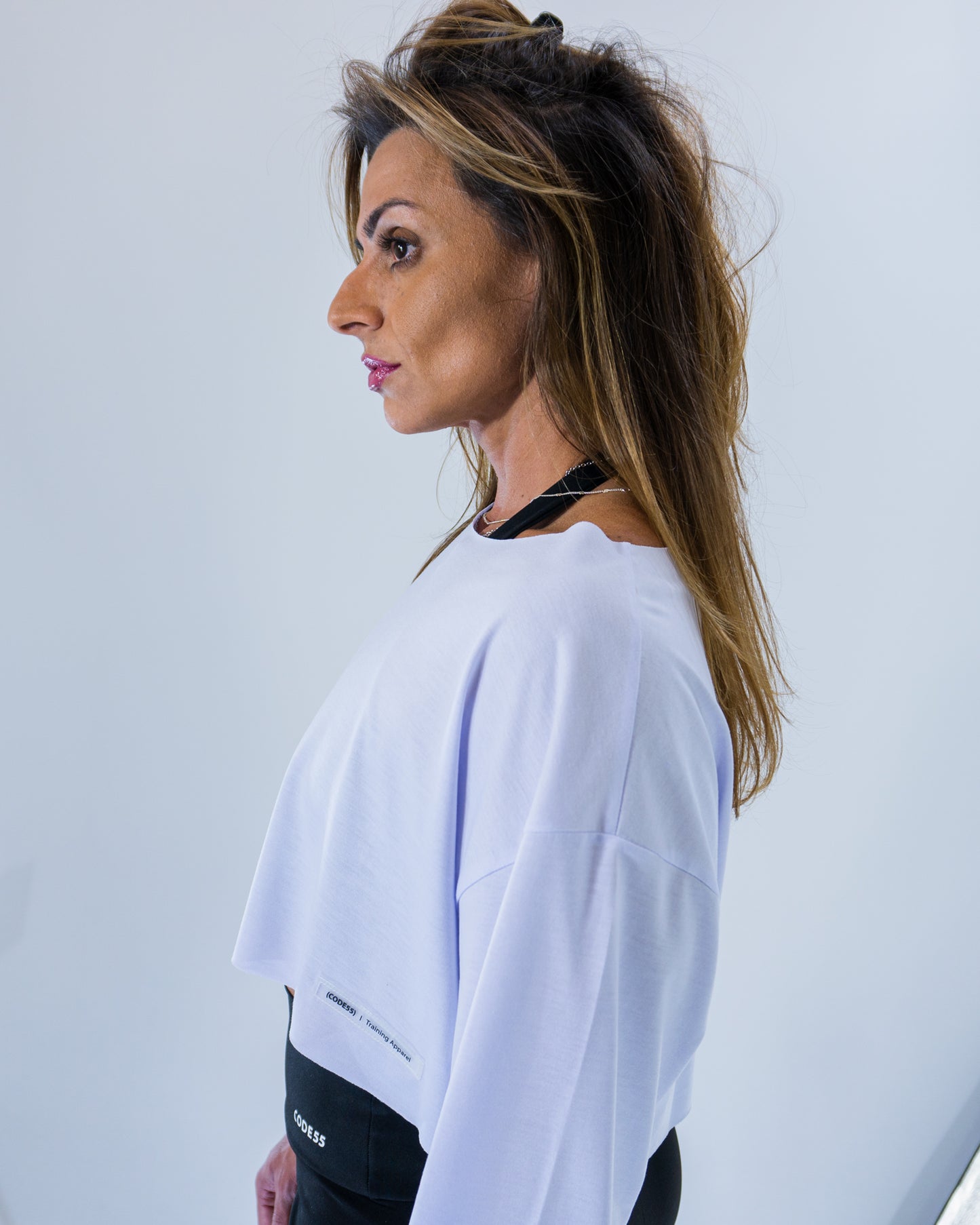 Cropped Unique - White