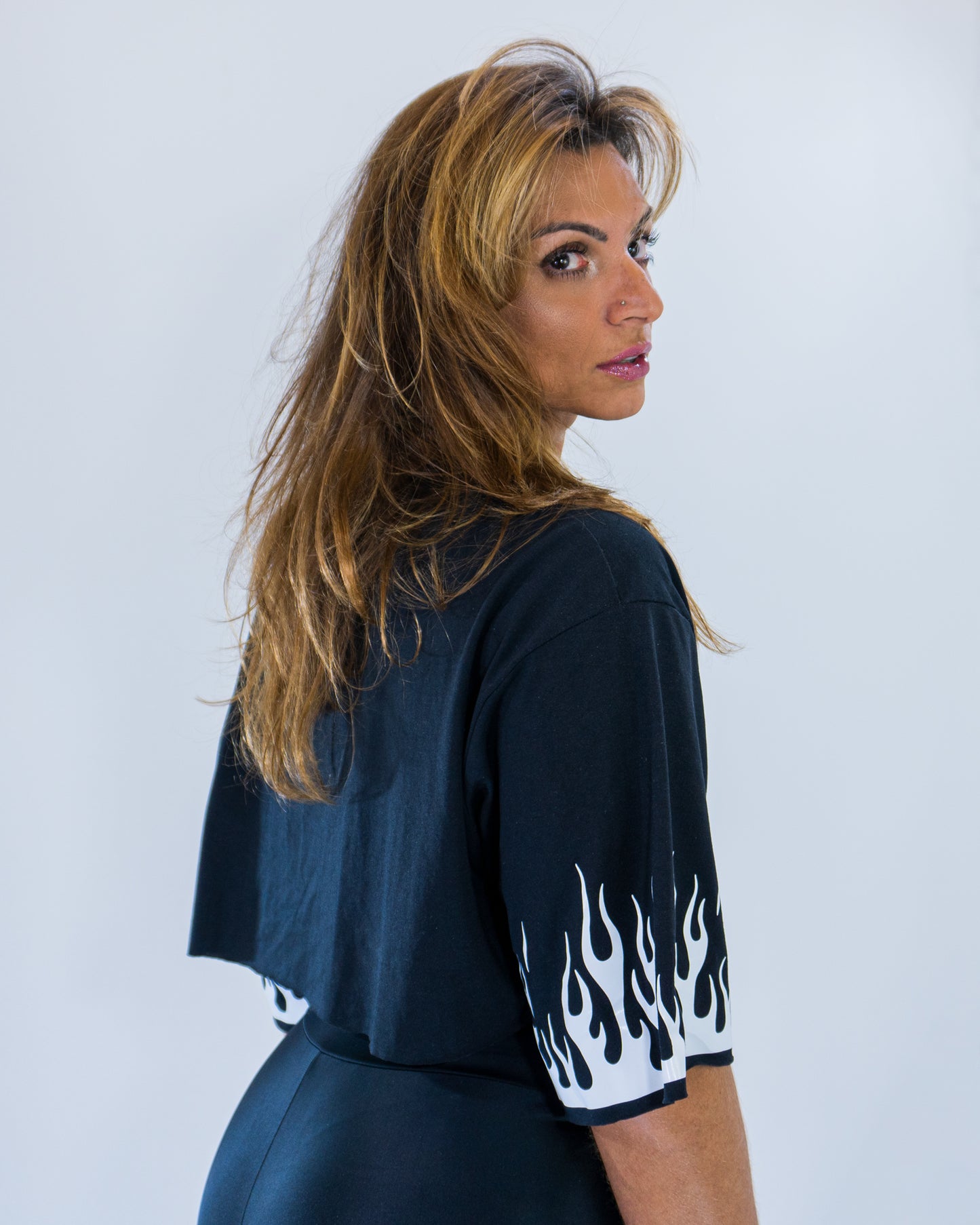 Cropped Flame - Blck