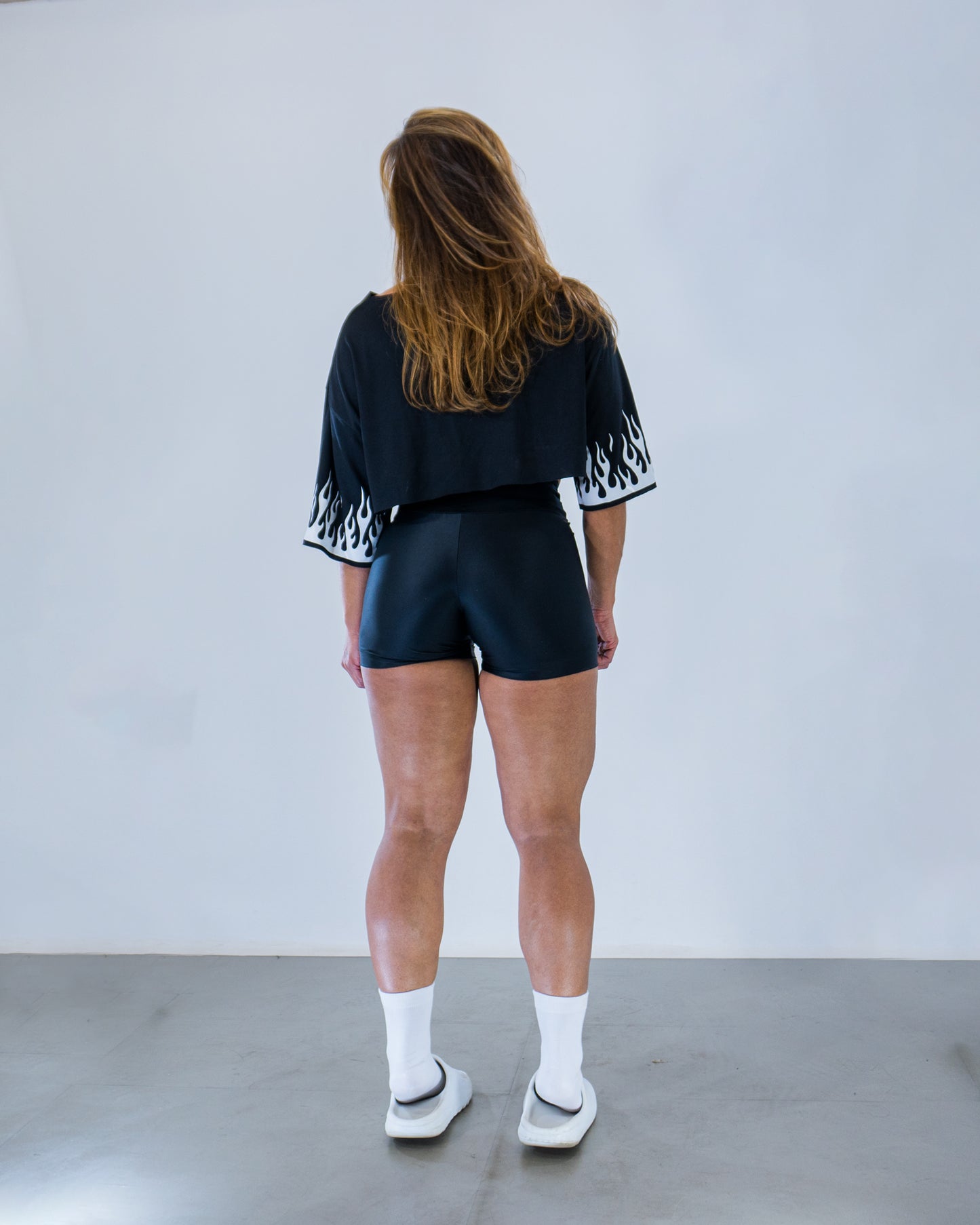 Cropped Flame - Blck