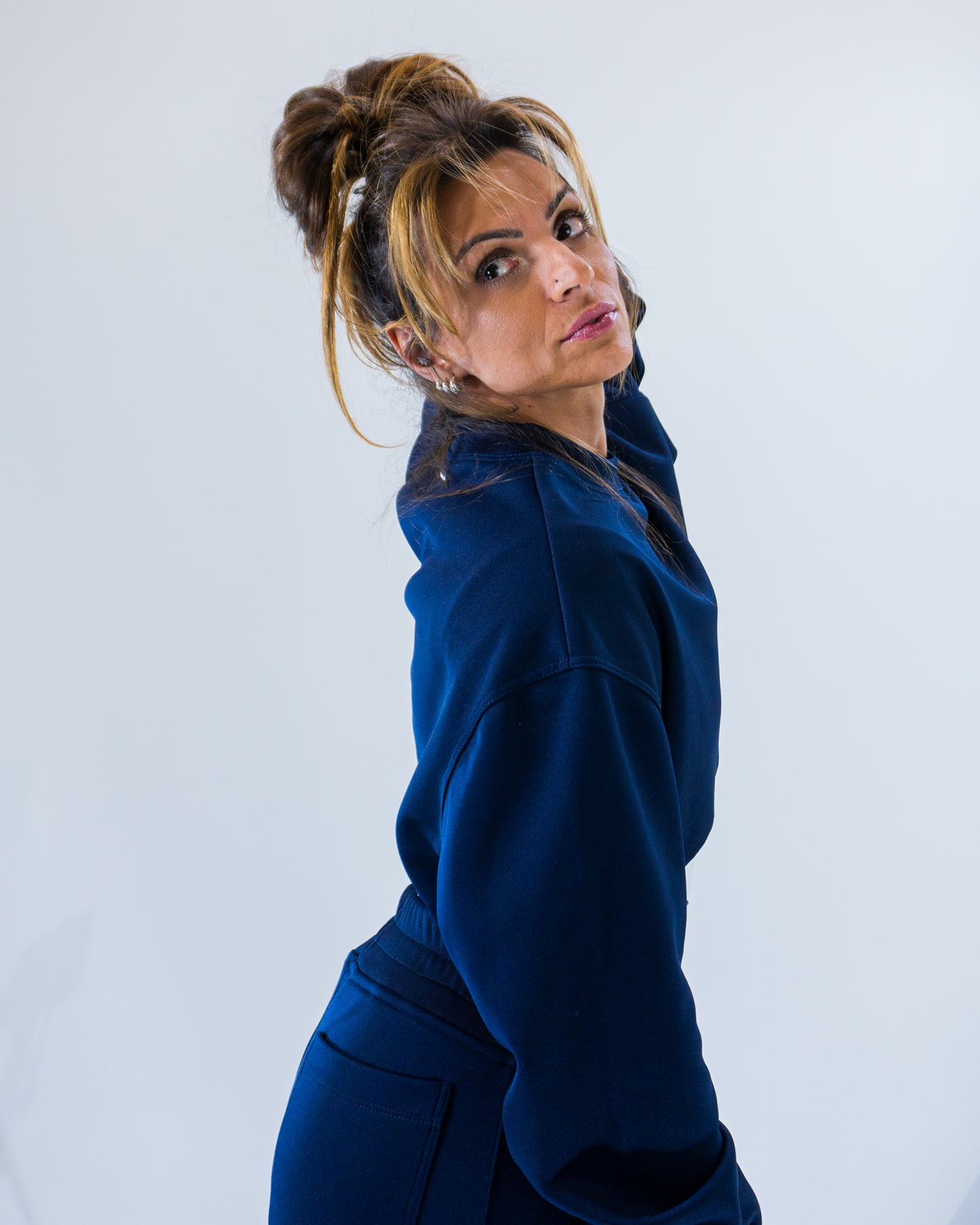 Moletom Cropped Chill 55 - Bleu