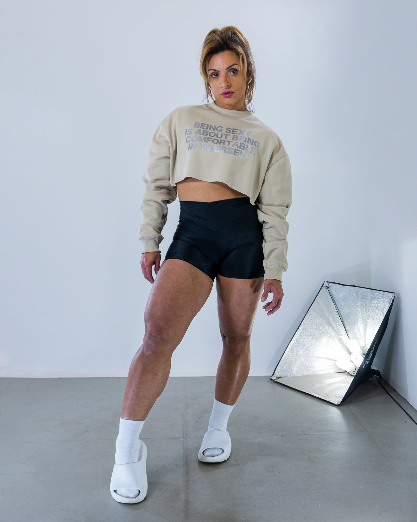 Moletom Cropped Sexy - Cream